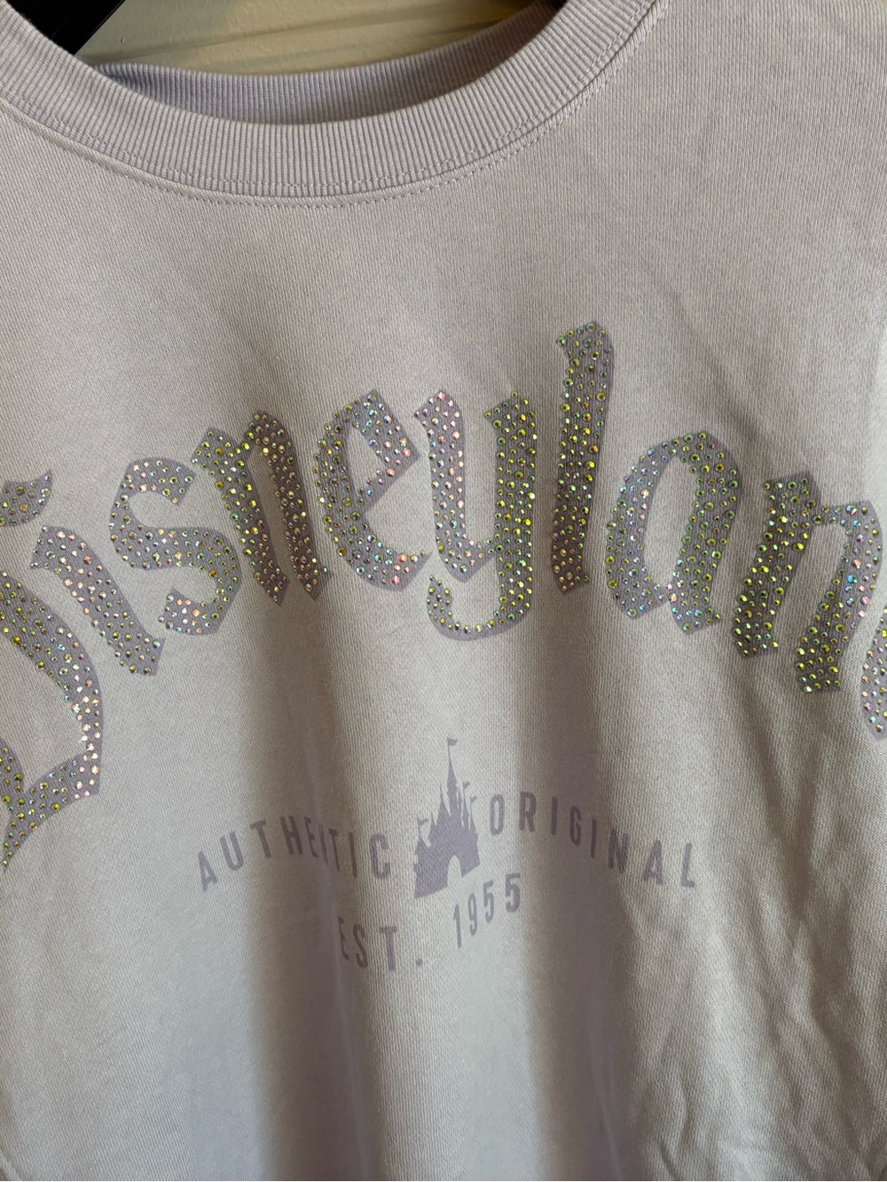 Disneyland Authentic Purple Lavender Crewneck Rhinestones Sweatshirt New size S - Picture 2 of 3